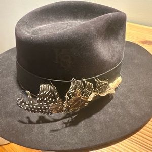 Nick Fouquet hat, size 6 7/8. 55cm